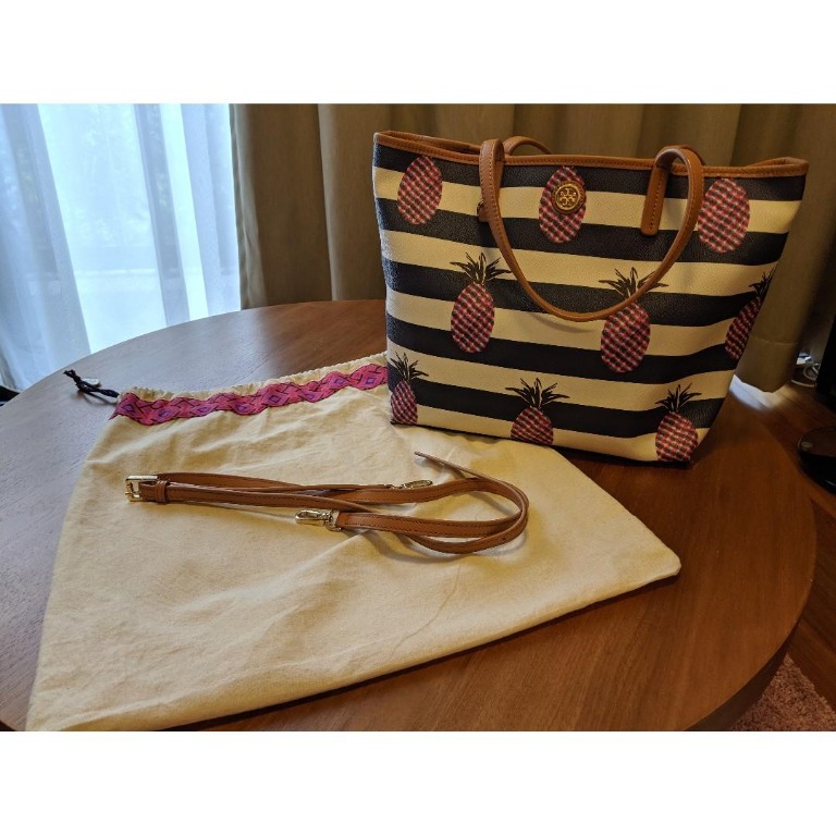 Tory burch pineapple tote sales