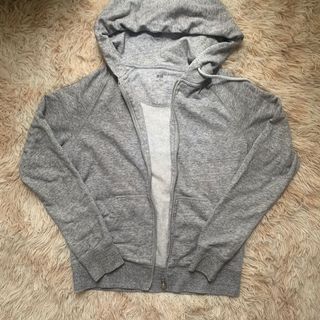 (Category: ) located in . Submitted by cd.closet (Listing ID 1078001554, Image 1). Description: .
