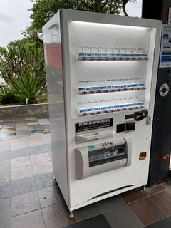 (Category: ) located in . Submitted by vendingsg (Listing ID 1078073826, Image 1). Description: .