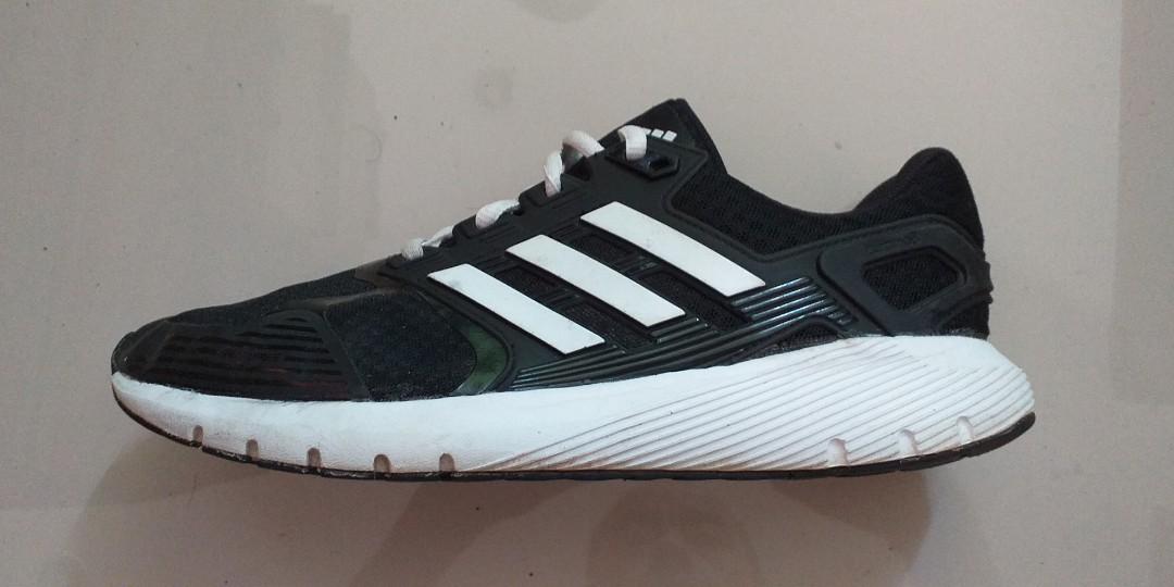 adidas cloudfoam non slip