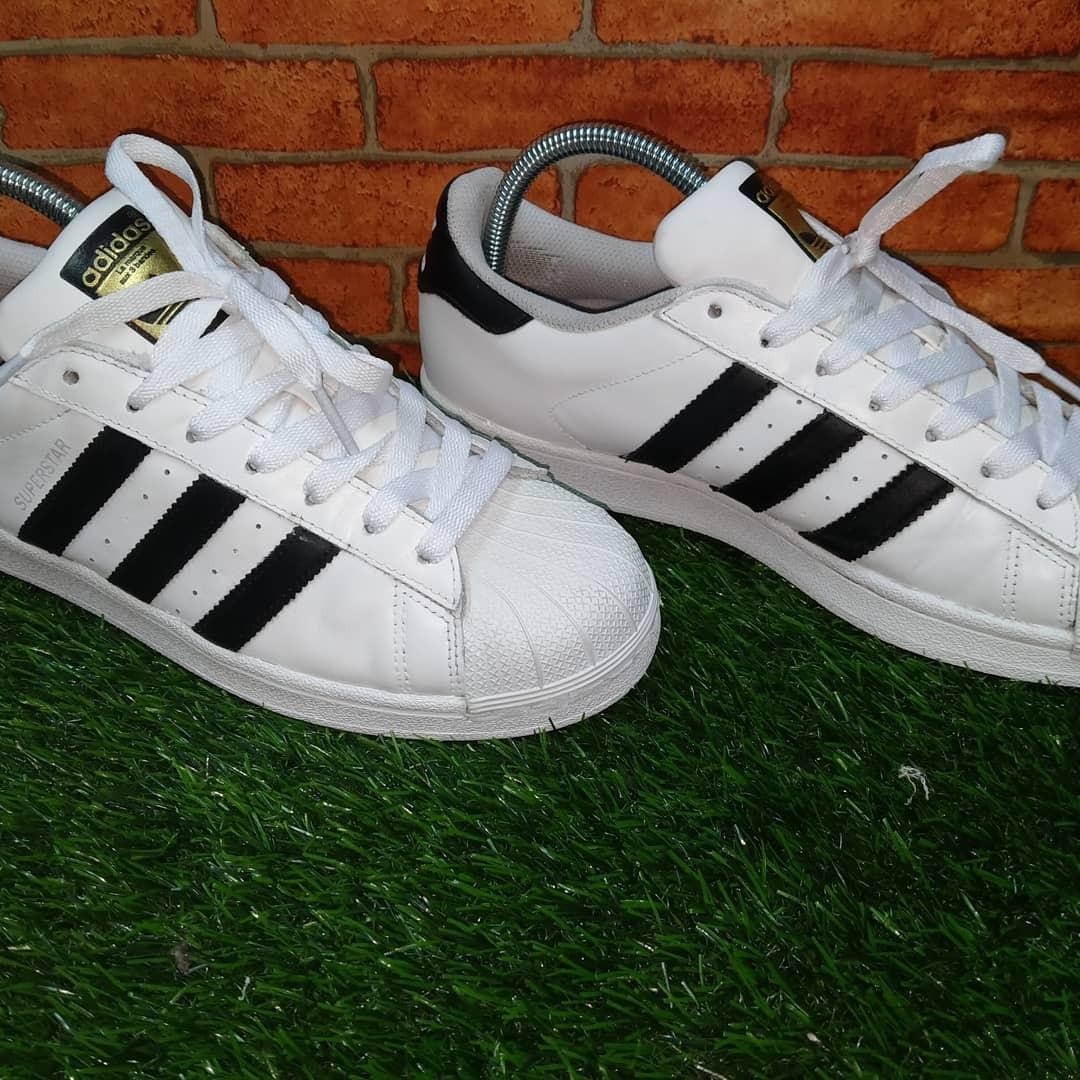 Adidas superstar sneakers size 5 sales