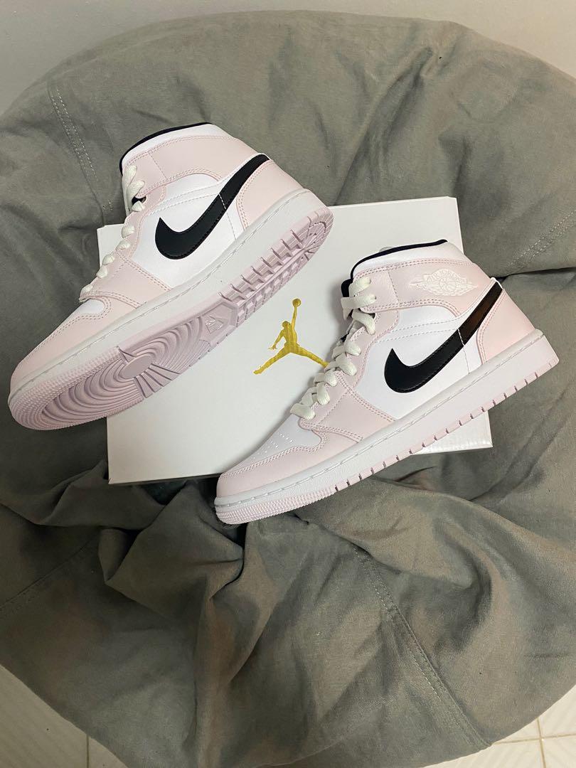 womens air jordan 1 barely rose