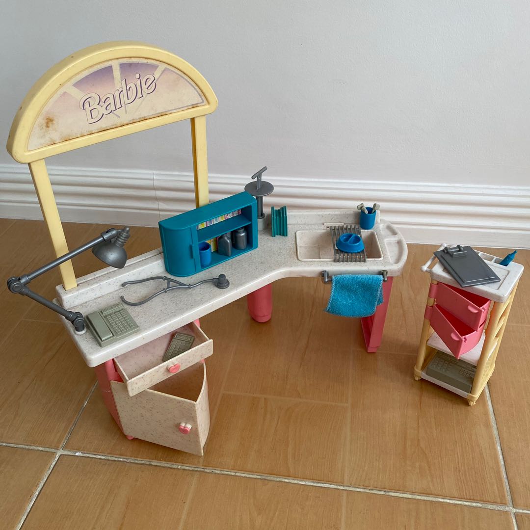 Barbie Veterinary Clinic Set, Hobbies & Toys, Toys & Games on Carousell