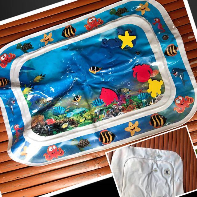 Bath mat for baby 1T (Category: Changing Mats & Accessories) located in Manila. Submitted by nallazaid (Listing ID 1078229105, Image 1). Description: Seldom Used like New! 300.