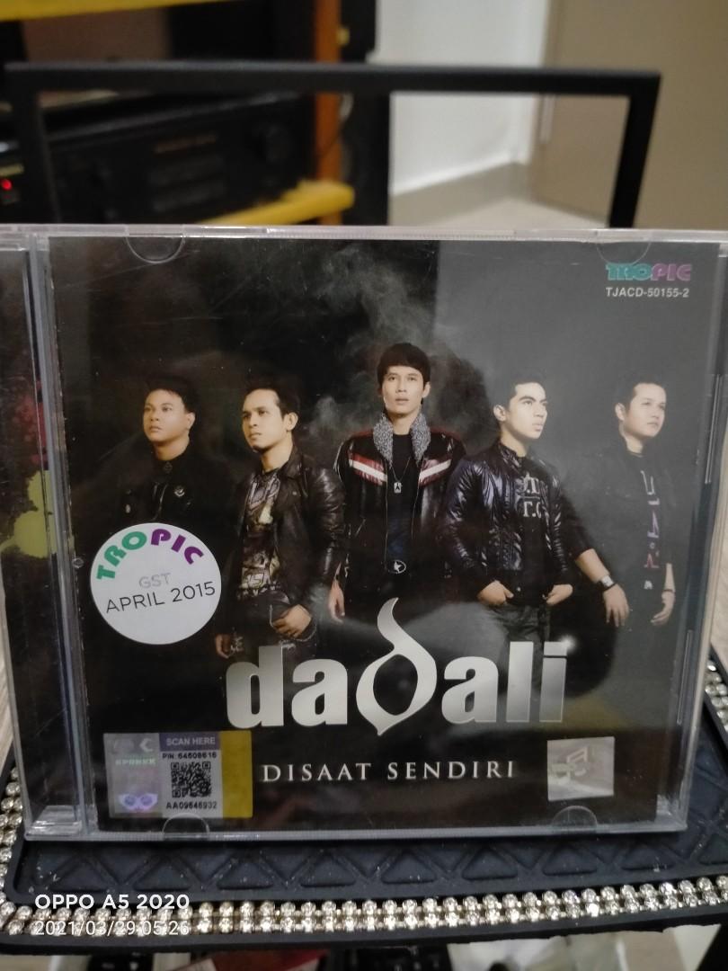 Cd Dadali Disaat Sendiri Music Media Cd S Dvd S Other Media On Carousell