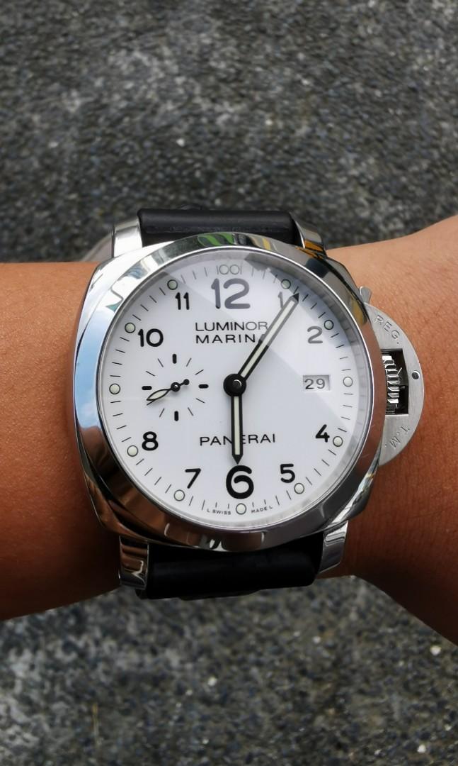 Panerai 499 store