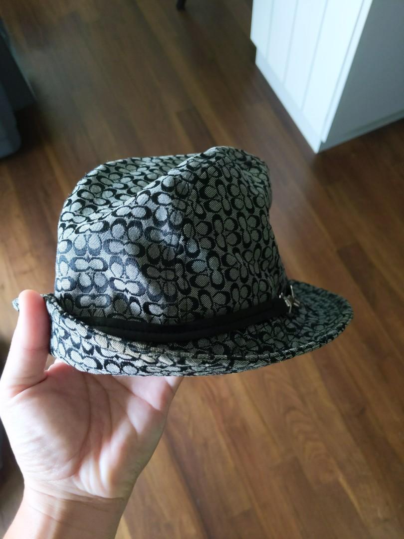 Vintage coach bucket hat