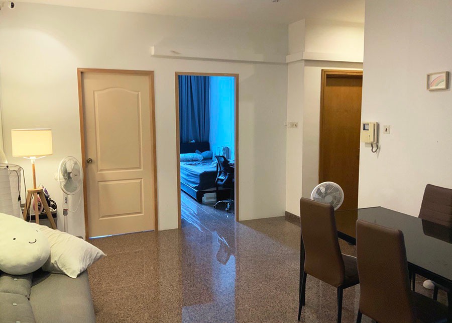 (Category: ) located in . Submitted by skummi (Listing ID 1078183689, Image 1). Description: .