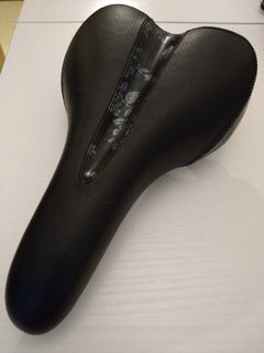 （分類：）位於 。 由 kmantim 提交（商品編號 1078268012，圖片 1）。簡介： 。