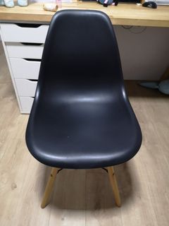 (Category: ) located in . Submitted by edern (Listing ID 1078201746, Image 1). Description: .