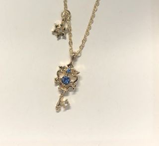 （分類：）位於 。 由 earwingwing 提交（商品編號 1078340567，圖片 1）。簡介： 。