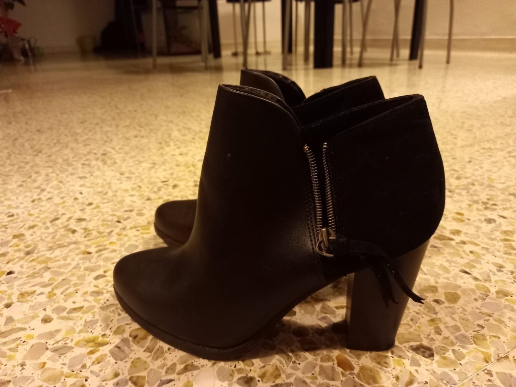 Fioni black ankle boots online