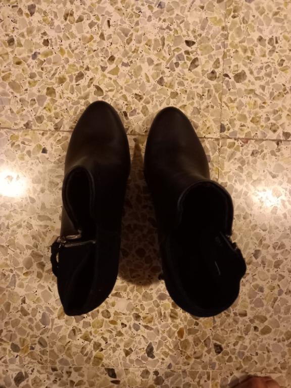 Fioni black ankle boots sale