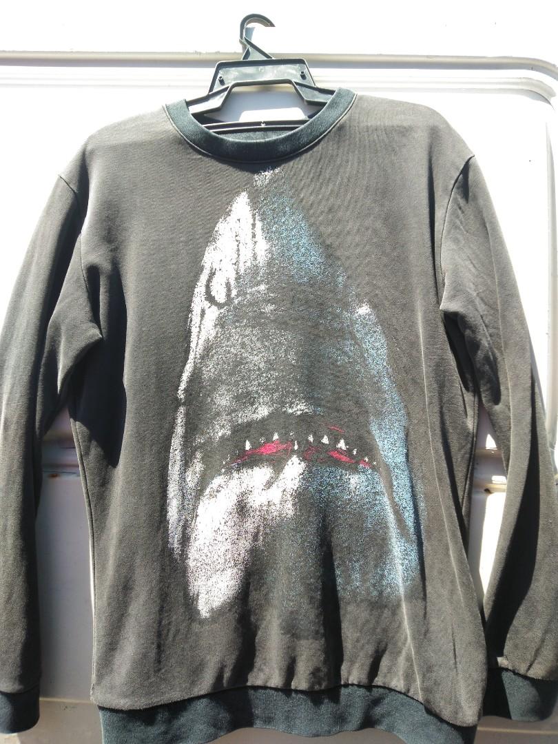 Givenchy shark print long sleeves sweatshirt Men s Fashion Tops