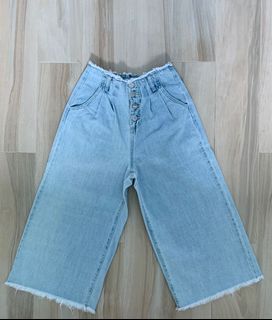 （分類：）位於 。 由 steffi29 提交（商品編號 1078229950，圖片 1）。簡介： 。