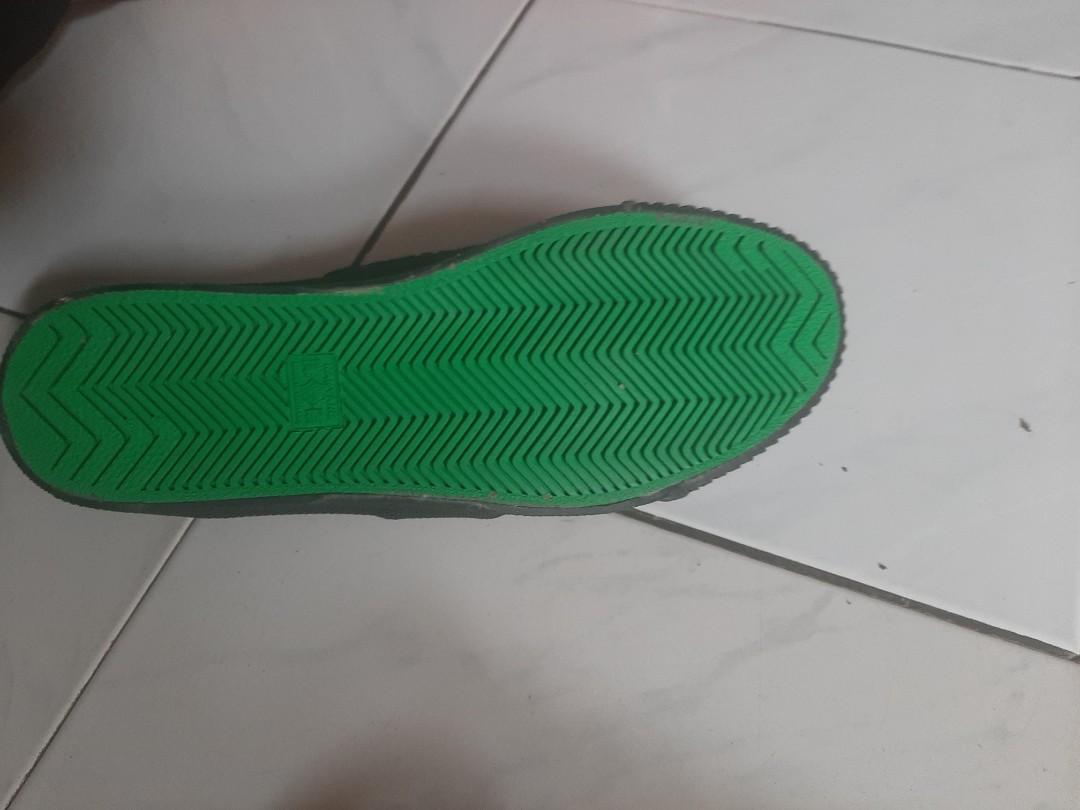 Kasut Nanyang Takraw Women S Fashion Shoes On Carousell