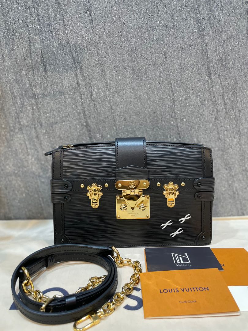 Louis Vuitton Trunk Clutch Epi Leather Black 22394318