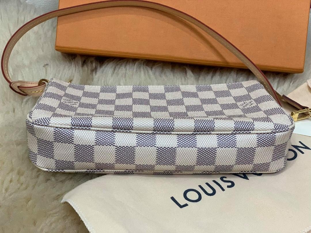 Louis Vuitton Pochette Accessoires Damier Azur Canvas – l'Étoile