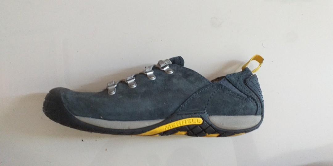 Merrell air hotsell cushion technology