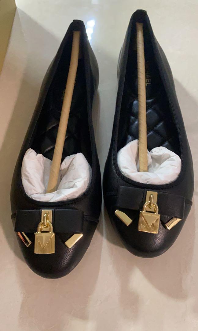 Michael kors alice ballet leather size 5 Women s Fashion