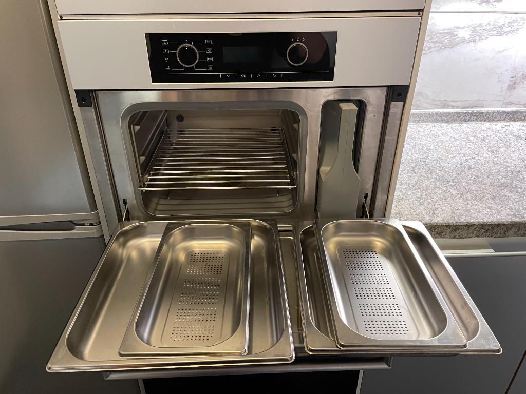Miele 嵌入式蒸爐 (DG 5060 ALU), 家庭電器, 廚房電器, 焗爐及多士爐 - Carousell