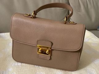 （分類：）位於 。 由 lvmhtl 提交（商品編號 1078334545，圖片 1）。簡介： 。