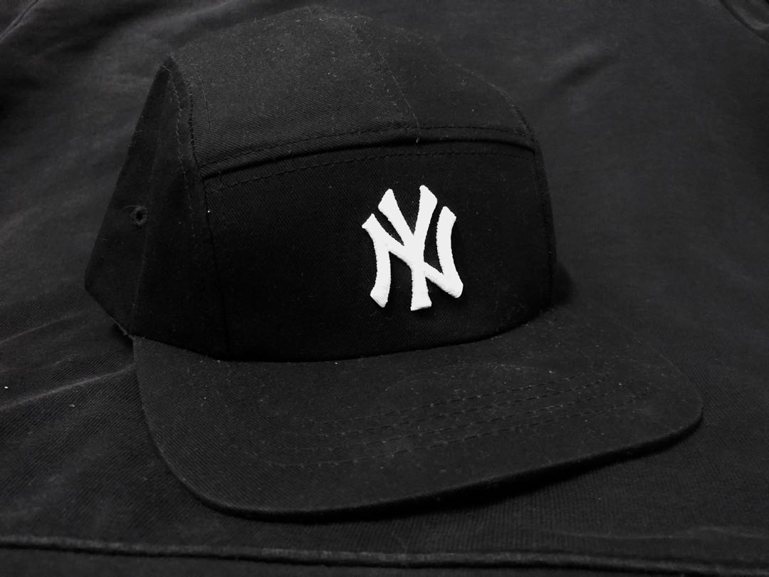 New York Yankees 5 panel cap Men s Fashion Watches