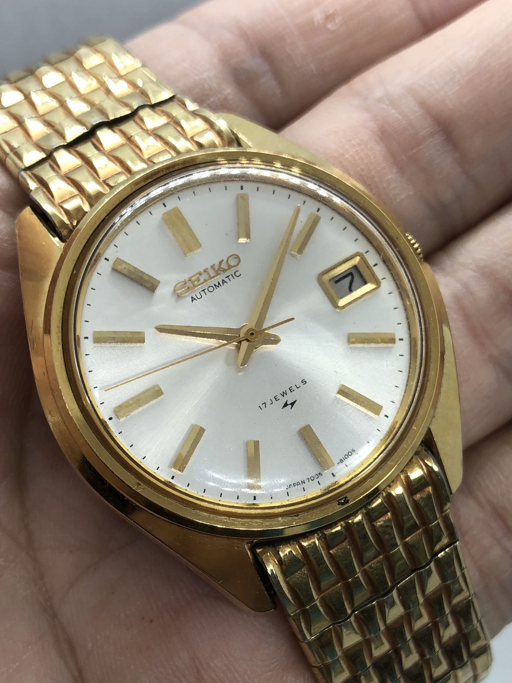 Seiko Vintage 1969 Gold 36mm Automatic Watch, Men's Fashion, Watches &  Accessories, Watches on Carousell