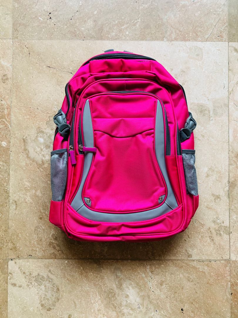 Travel top basic backpack