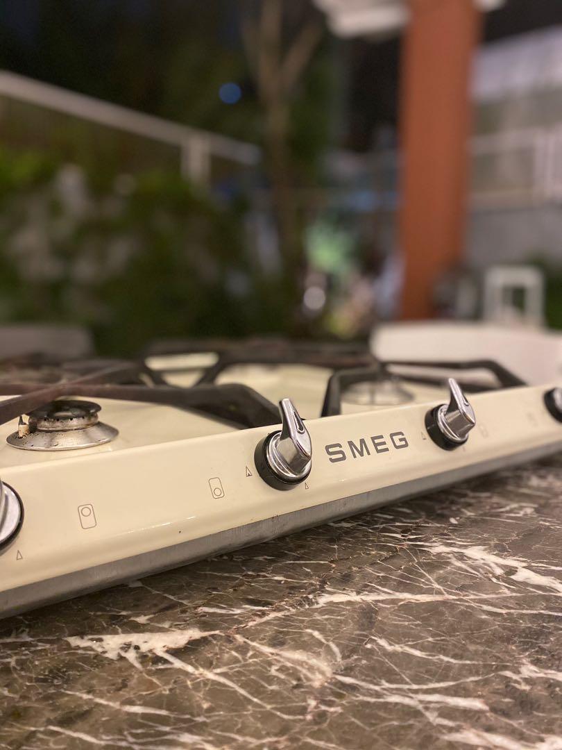 Smeg 60cm Victoria Gas Hob in Cream, TV & Home Appliances, Kitchen