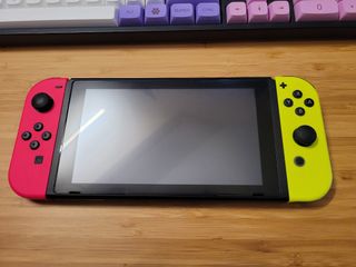 （分類：）位於 。 由 ventra 提交（商品編號 1078360154，圖片 1）。簡介： 。