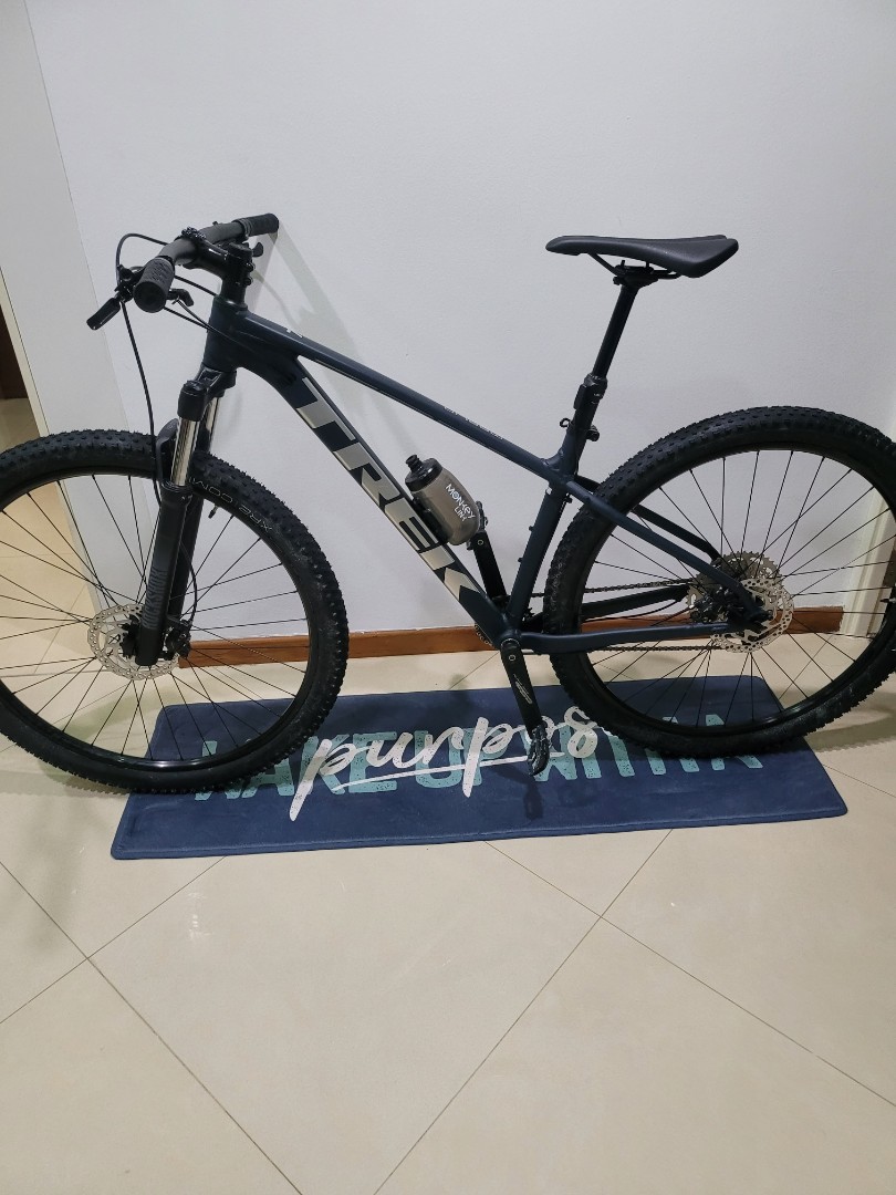 Trek marlin sales 7 negra