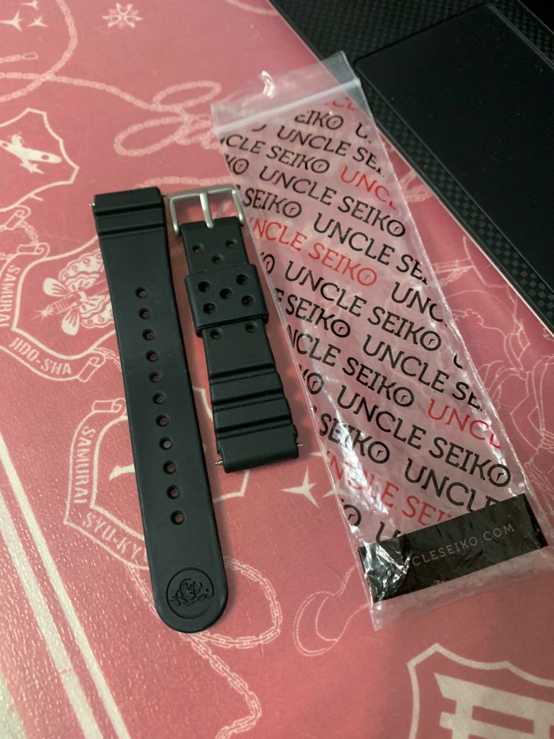 Uncle Seiko GL831 20mm Rubber Strap, Men's Fashion, Watches & Accessories,  Watches on Carousell