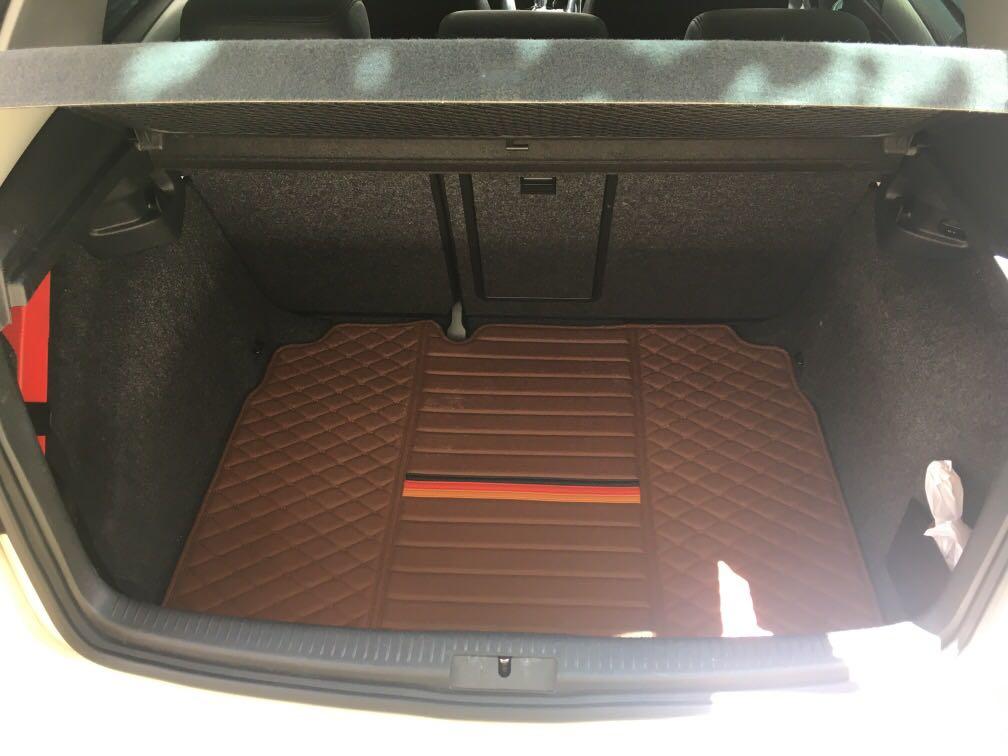 VW golf MK6 boot mat, Car Accessories, Accessories on Carousell