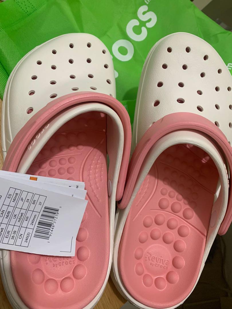 Crocs white and pink top