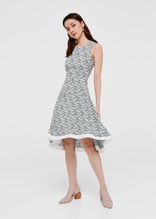 (Category: ) located in . Submitted by urban_threads (Listing ID 1072802245, Image 1). Description: .