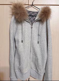 Burberry 外套