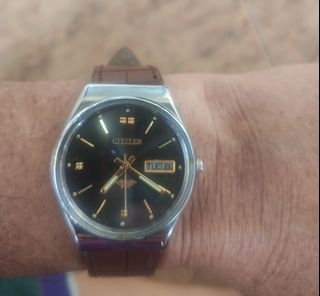 (Category: ) located in . Submitted by uncleya07 (Listing ID 1072798902, Image 1). Description: .