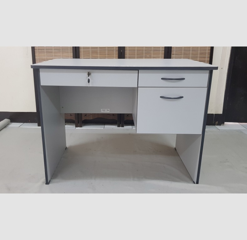 (FREE SHIP) Computer Table EV 1012 G217, Furniture & Home Living ...