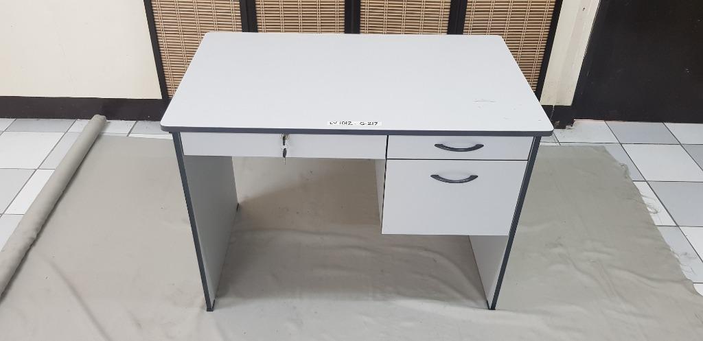 (FREE SHIP) Computer Table EV 1012 G217, Furniture & Home Living ...