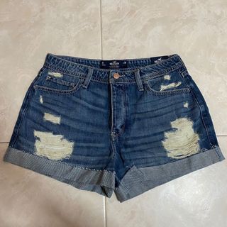 (Category: ) located in . Submitted by closetguru (Listing ID 1072830765, Image 1). Description: .