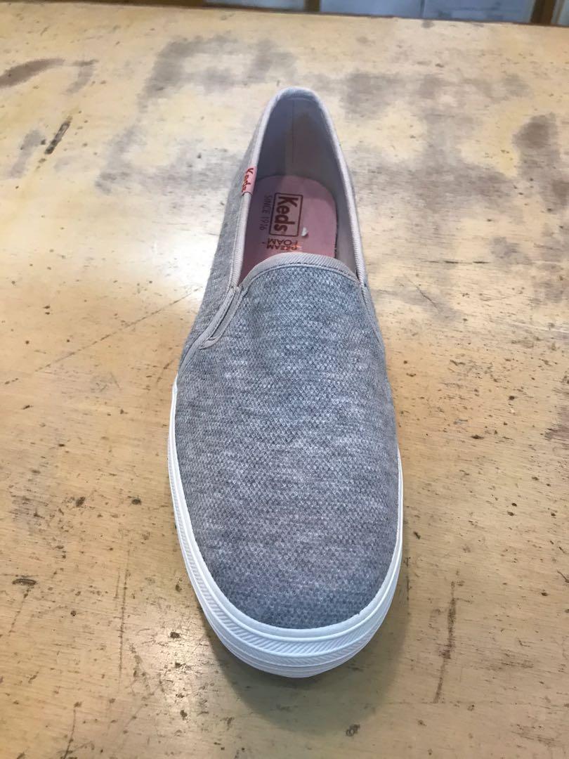 Gray slip 2025 on keds