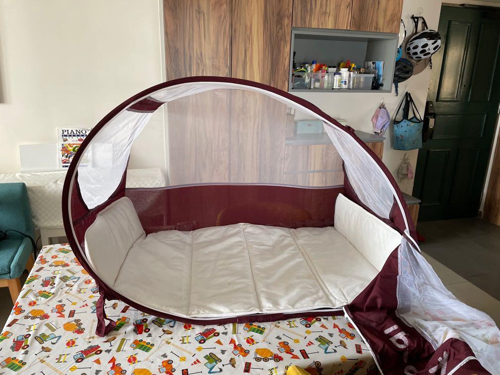Koodi pop up travel cot, Babies & Kids, Baby Nursery & Kids Furniture