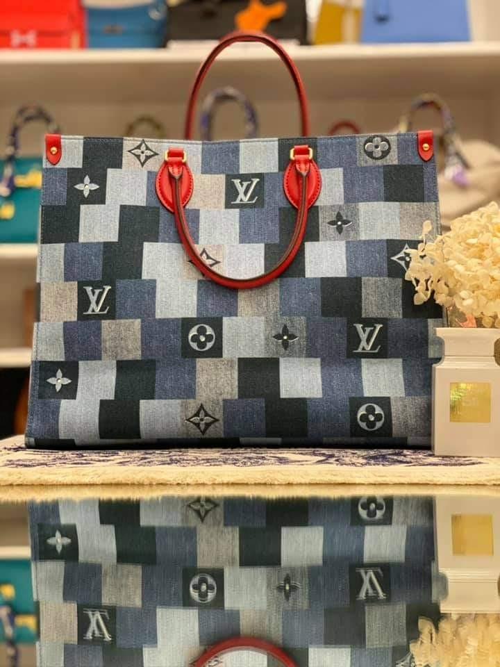 LV on The Go Monogram Shoulder Bag Denim (Category: Luxury Bags & Wallets) located in Paranaque City. Submitted by thebosscoutureph (Listing ID 1072902407, Image 2). Description: LV On the go shoulder bag denim Like New Condition 10/10 ORIGINAL.