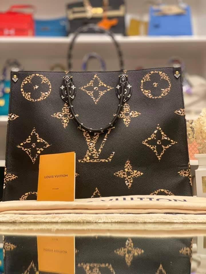 Louis vuitton on online the go limited edition