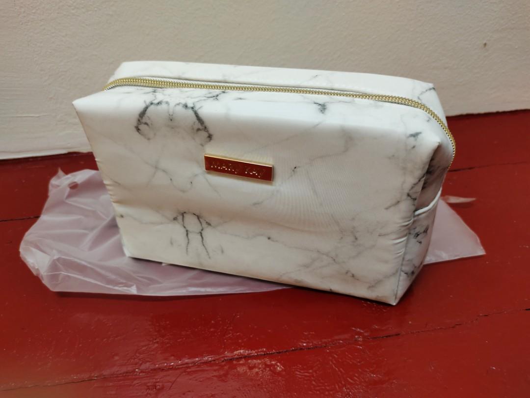 Mary kay 2025 kate spade bag