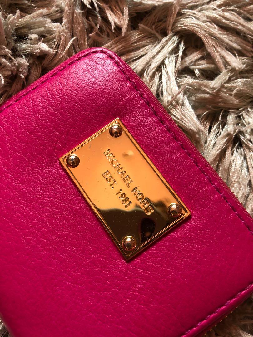 Michael kors hot new arrivals pink wallet