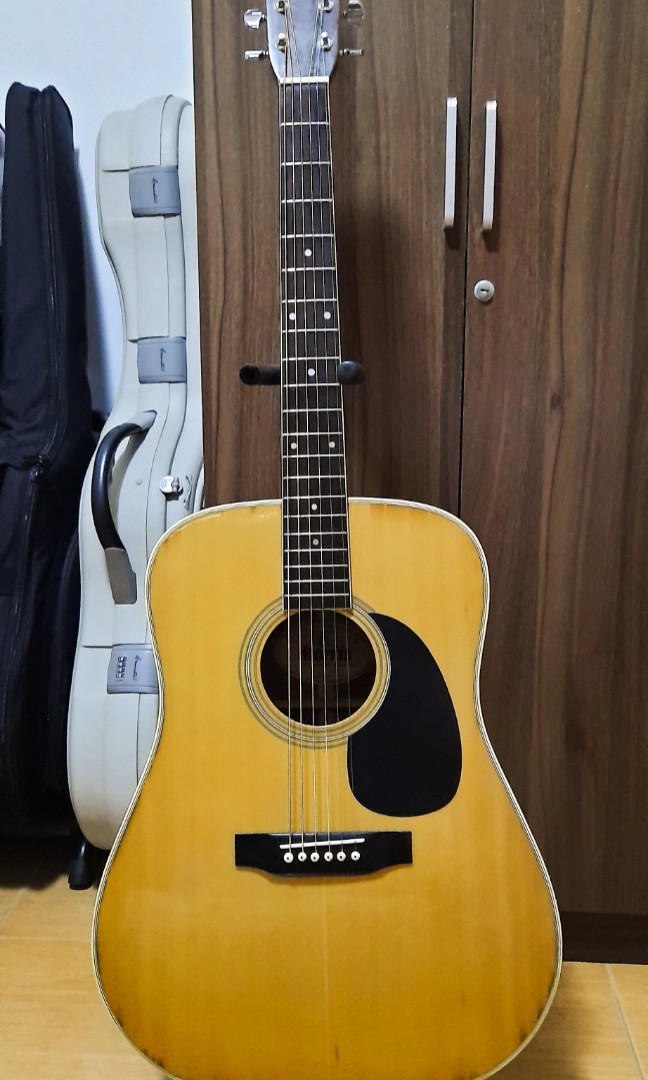 Morris W20 (Vintage Japanese Acoustic Guitar), Hobbies & Toys, Music & Media, CDs & DVDs on