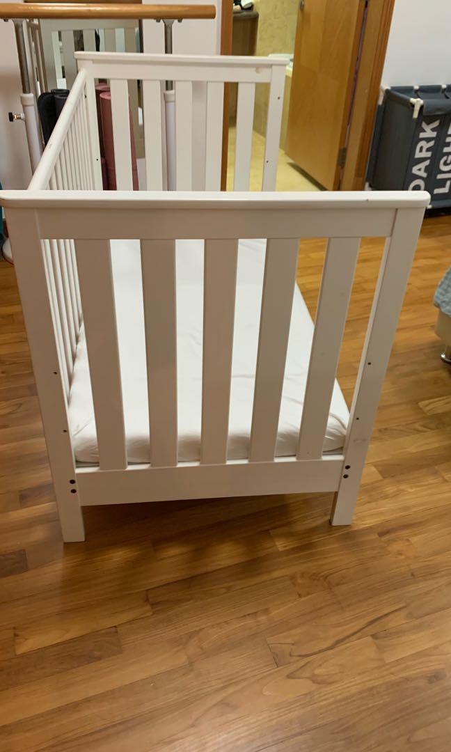 Mothercare Jamestown Cot Bed, Babies & Kids, Baby Nursery & Kids