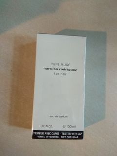 （分類：）位於 。 由 msperfume_lover 提交（商品編號 1072891904，圖片 1）。簡介： 。